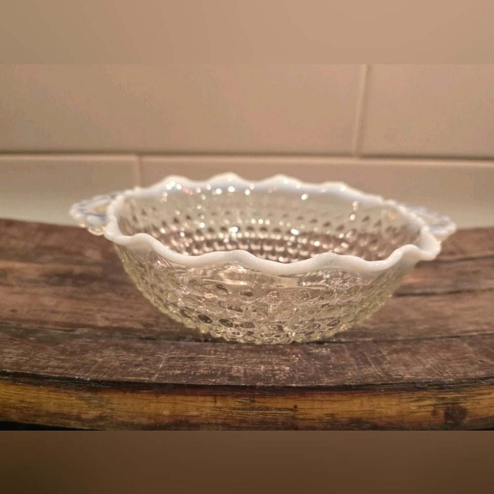 Vintage Anchor Hocking Clear Hobnail Glass Bowl With Opalescent Ruffled Edge